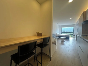 Apto con Jacuzzi Privado y vista verde