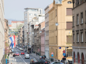 Charming and Bright Studio in Zagreb Center!