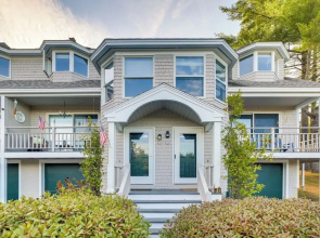 6 Mi to Sunday River: Condo Near Bethel Village!