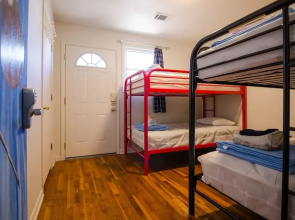 Music City Hostel