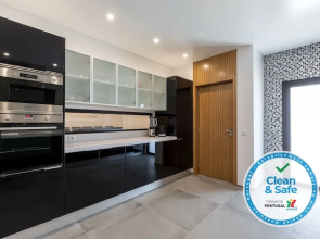 Luxury 47 - Deluxe Villa