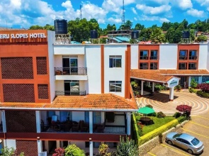 Meru Slopes Hotel