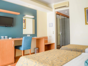 Hotel Ambrosia