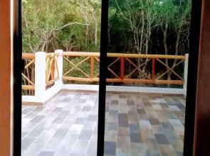 Tooj Cheel Lodge Tulum