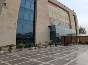 Rajwada Inn