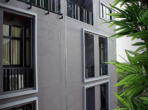 Merdelong Hotel