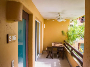 Residencial Los Mangos - Departamento 205