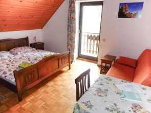 Apartments And Rooms Kravanja