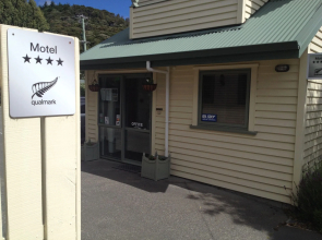 La Rochelle Motel