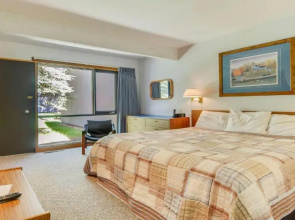 Meadow House 21