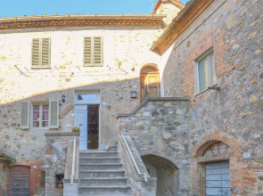 Beautiful Apartment in Cetona With 2 Bedrooms and Wifi