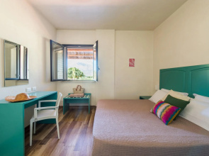 L Ulivo Blu - One-bed 1 With Seaview Terrace - Loc