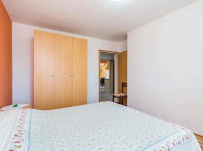 Amazing Home in Kampor With Wifi and 2 Bedrooms