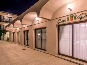 Oscar Park Hotel