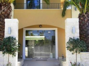 La Stella Suites