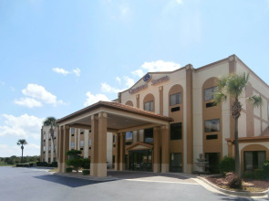 Comfort Suites near Robins Air Force Base