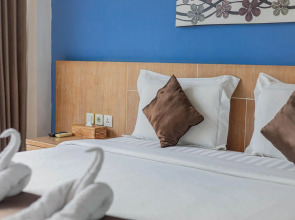 The Tanis Beach Resort Nusa Lembongan