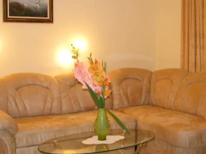Nadezhda-Tsonevski Guest House