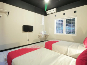 OYO 260 Home 33