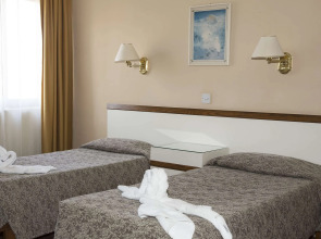 Blue Sea Bugibba Hotel & Apartments