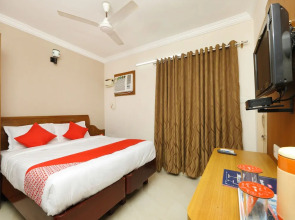 OYO 15963 City Manor