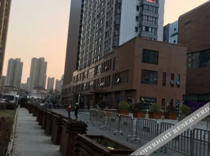 Cangzhou Riguang Xiaozhu Theme Apartment