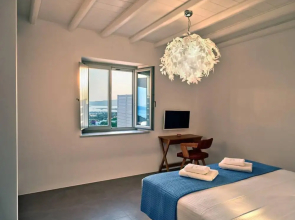 La Vitalite Luxury Villa in Paros