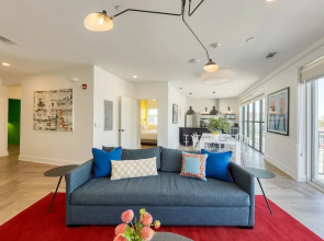 The Carter 501 by Avantstay Mins to Downtown