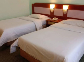 Somerset Hotel