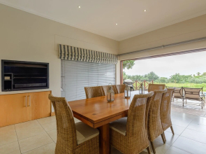 San Lameer Villa Rentals 14407