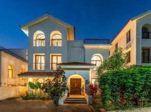 ELIVAAS Casa Del Mundo Luxe Pet friendly