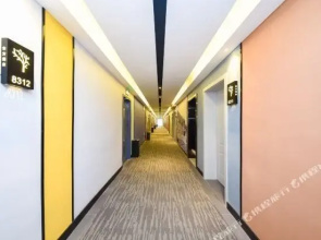 Dongfang Business Hotel