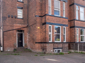 Beautiful 2BD Flat in West Didsbury