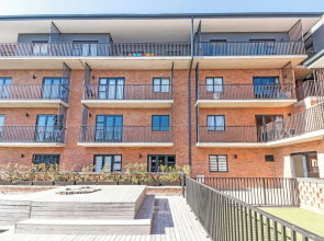 Hyde Park House Apartments