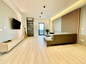 Luxury apartment, private parking,7