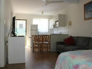 Bargara Beach Motor Inn
