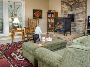 Harmony Grove Holiday Home