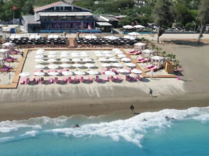 Vice City Beach Resort Otel