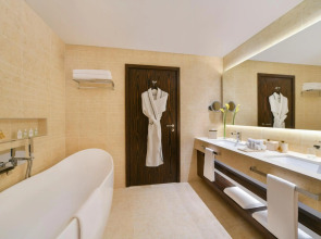 Отель Maitria Sukhumvit 18 Bangkok – A Chatrium Collection