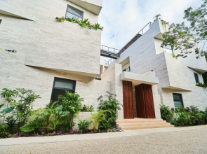 Tulum 525 #201 By Lockey