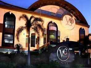 Veni Vidi Vici V3 Hotel