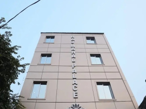 Hotel Rajmahal Palace