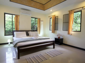 Ko-Beauty Pool Villa