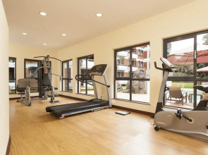 Heri Heights Hotel Apartments, SureStay Collection by BW