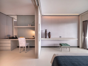 Manhattan Pattaya Hotel