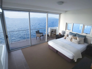 1 Bright Point Apartment 5201