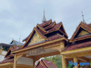 Gaiya Yixuan Bieyuan (Xishuangbanna Jinghongxuan Big Buddha Temple)