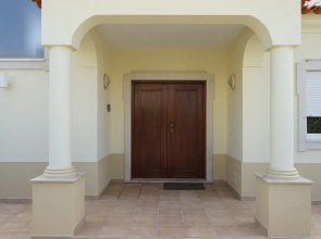 Wallis Villa