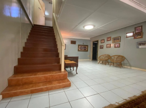 Hotel O Rb Homestay & Farms