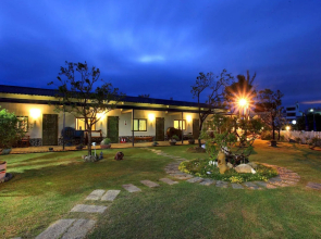 Lan Hai Inn